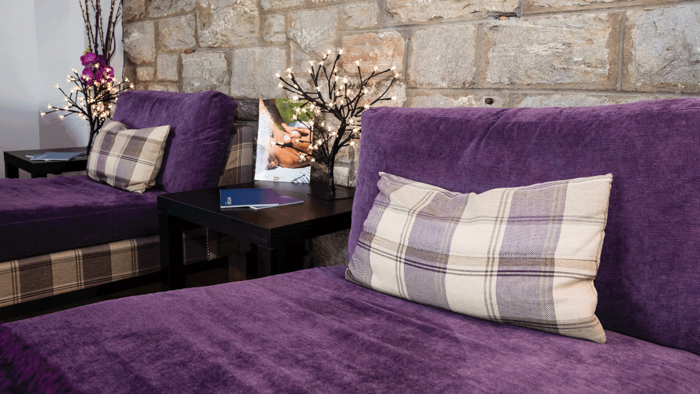 Lavender-Spa-Loungers
