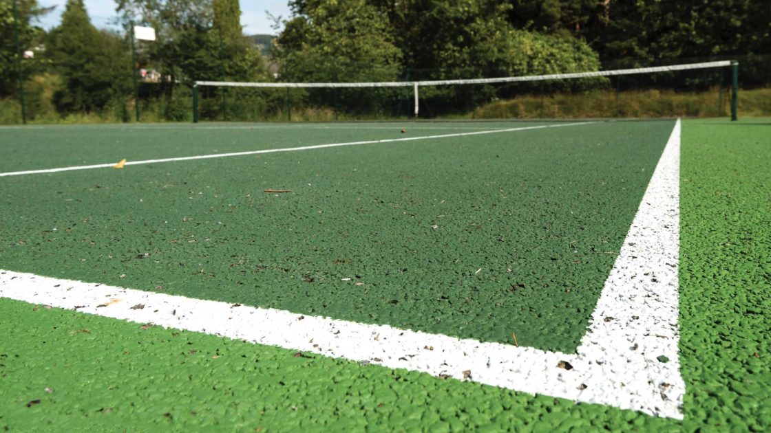 Tennis-Court
