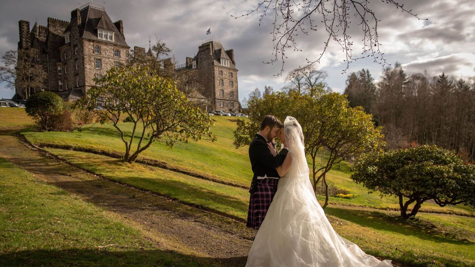 Atholl Palace Hotel Pitch and Putt course - Image 3