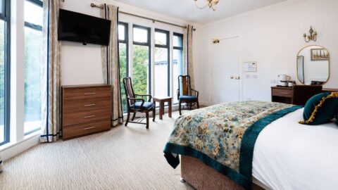 Atholl Palace Hotel Accessible Bedroom