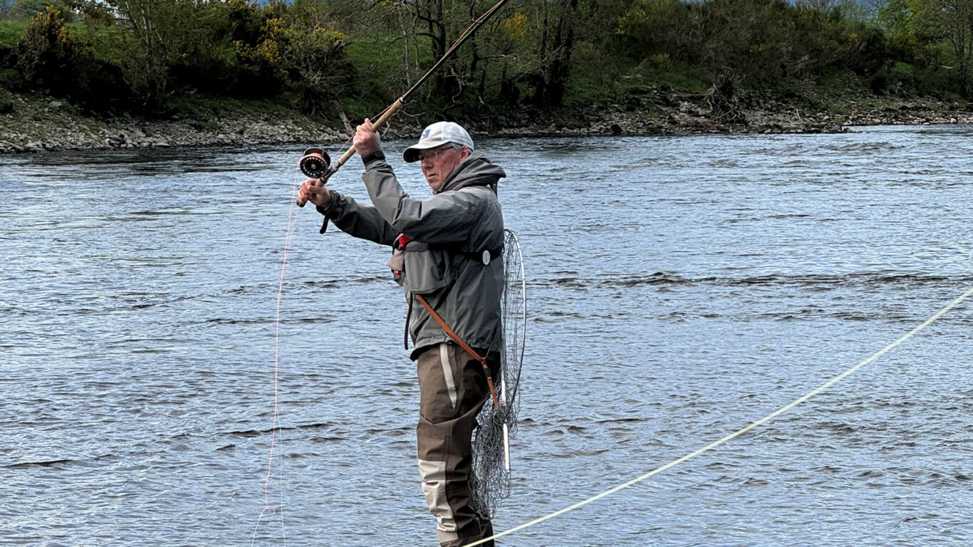 Guided-Salmon-Fishing-Experience-River-Tay