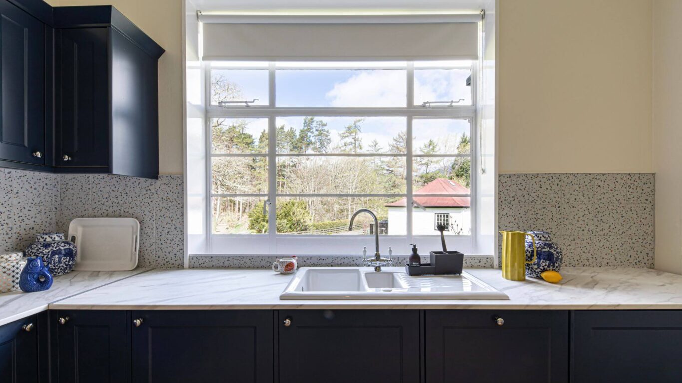 APH Lodges Highways House Kitchen 3