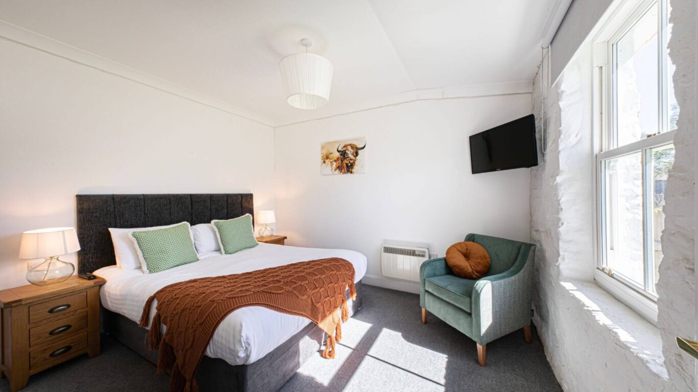 APH Lodges Sweet Pea Bedroom 1