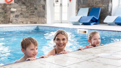 APH Spa Pool Family
