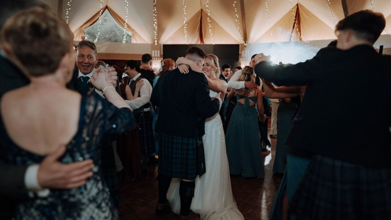 Seona-Adams-Wedding-Day-Credit-Del-JJ