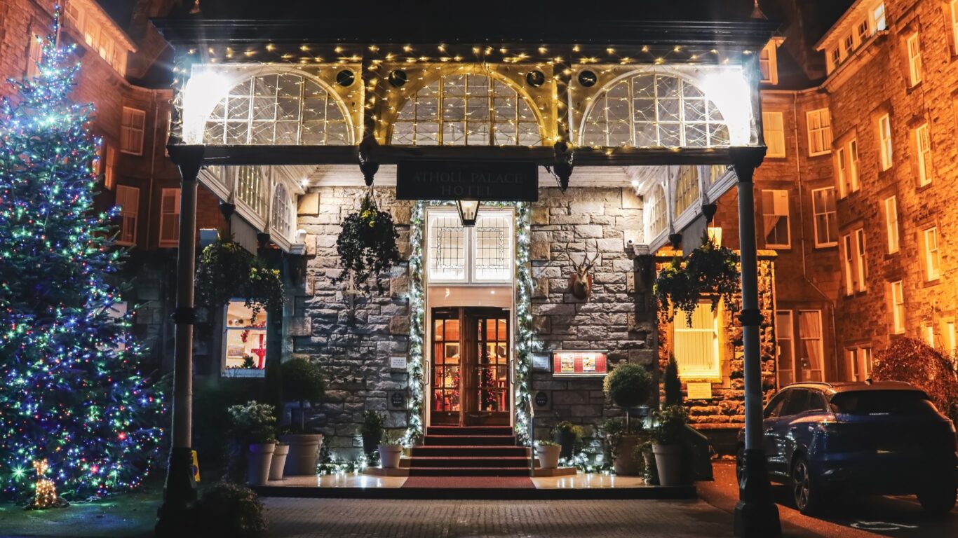 christmas-party-nights-06