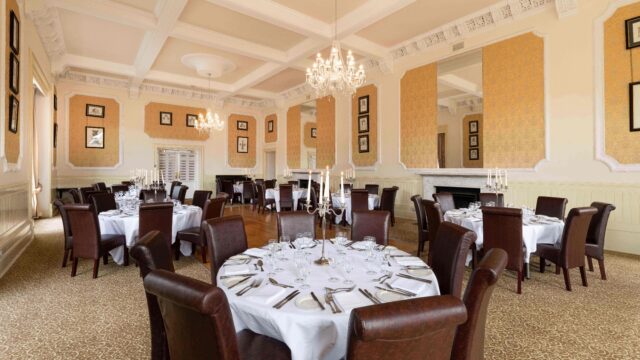 Atholl Palace Bow Lounge (8)