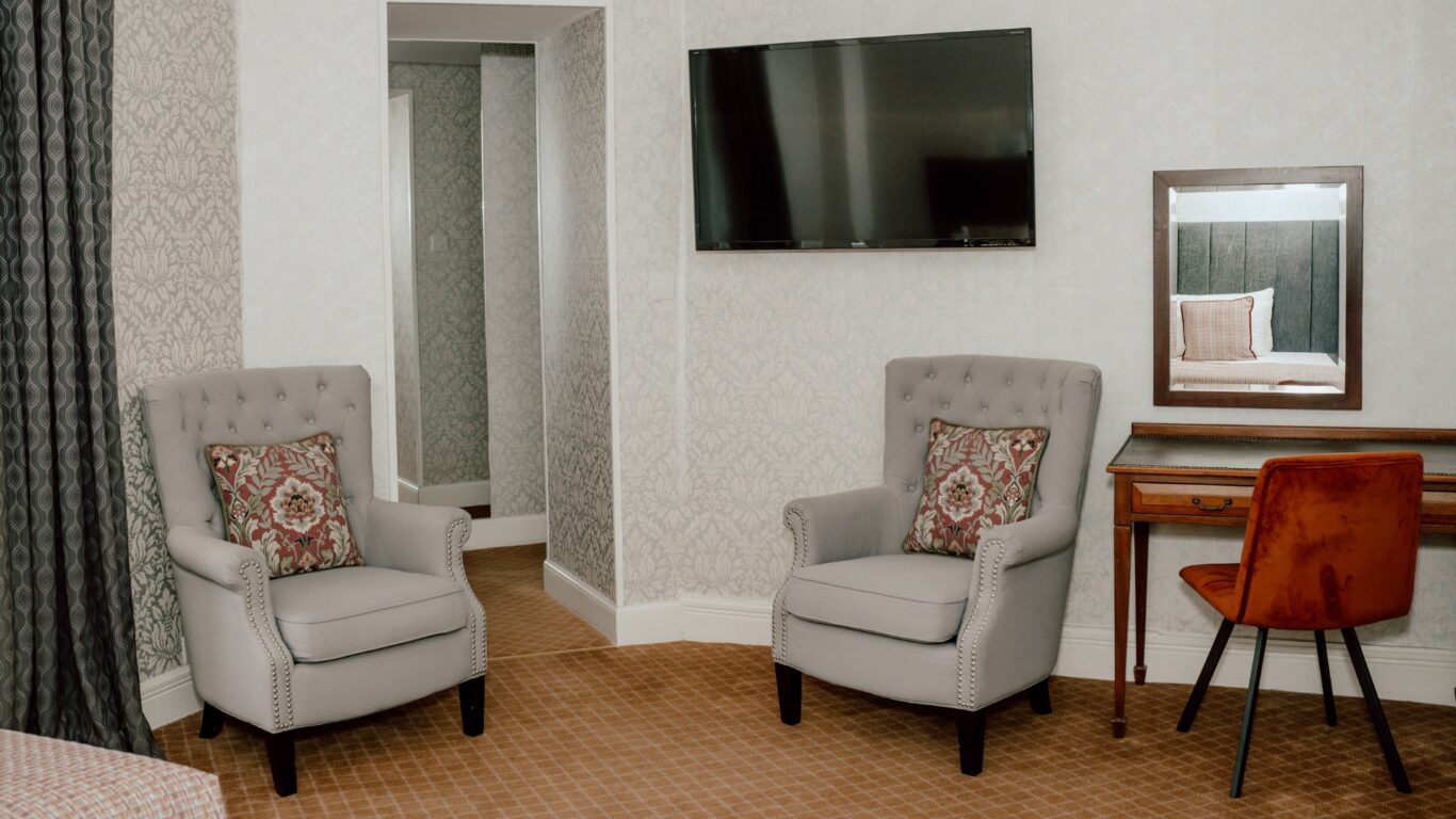 ATHOLL PALACE HOTEL CLASSIC TWIN ROOM 236 3