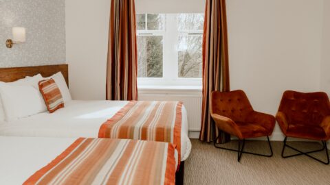 Family 4 Room